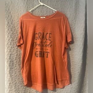 Maurices Rust Orange 'Grace Gratitude and Grit' Short Sleeve Tee